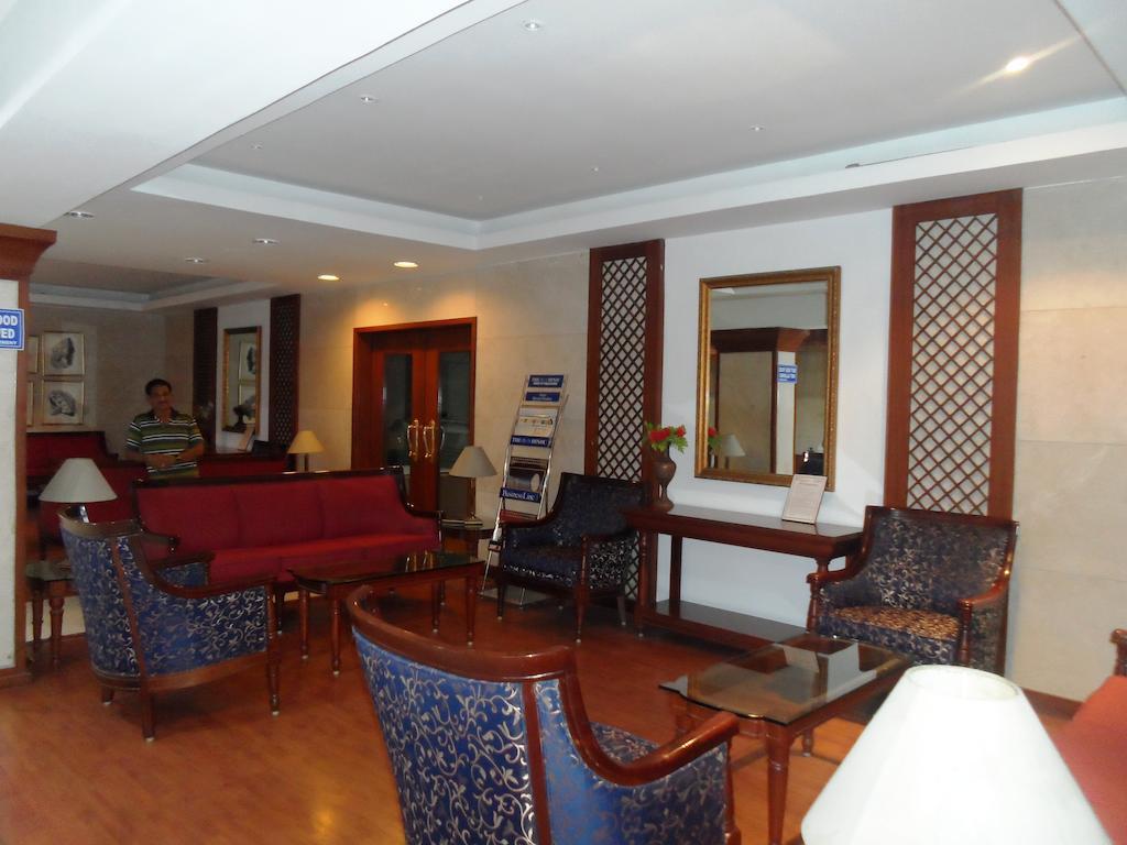 Hotel Bhimas Paradise تيروباتي المظهر الخارجي الصورة